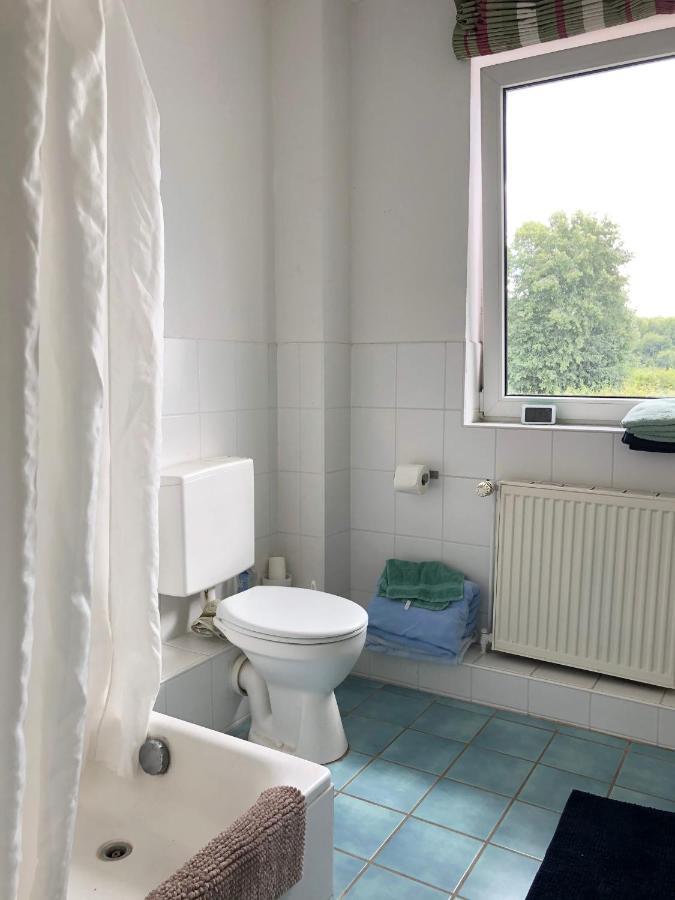 Strandnahe 3Z-Ferienwohnung Kiel Exterior photo